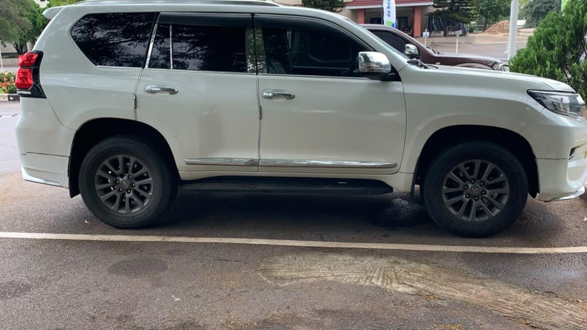 LAND CRUISER PRADO