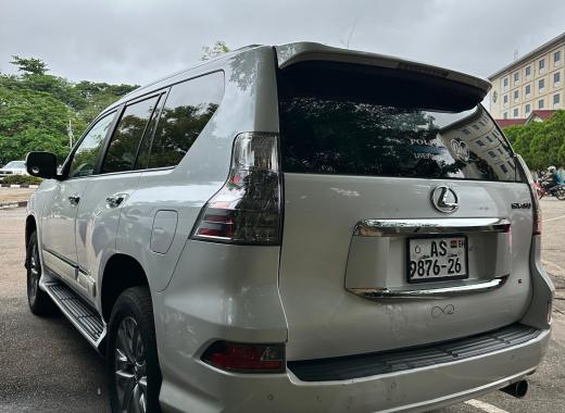 LEXUS